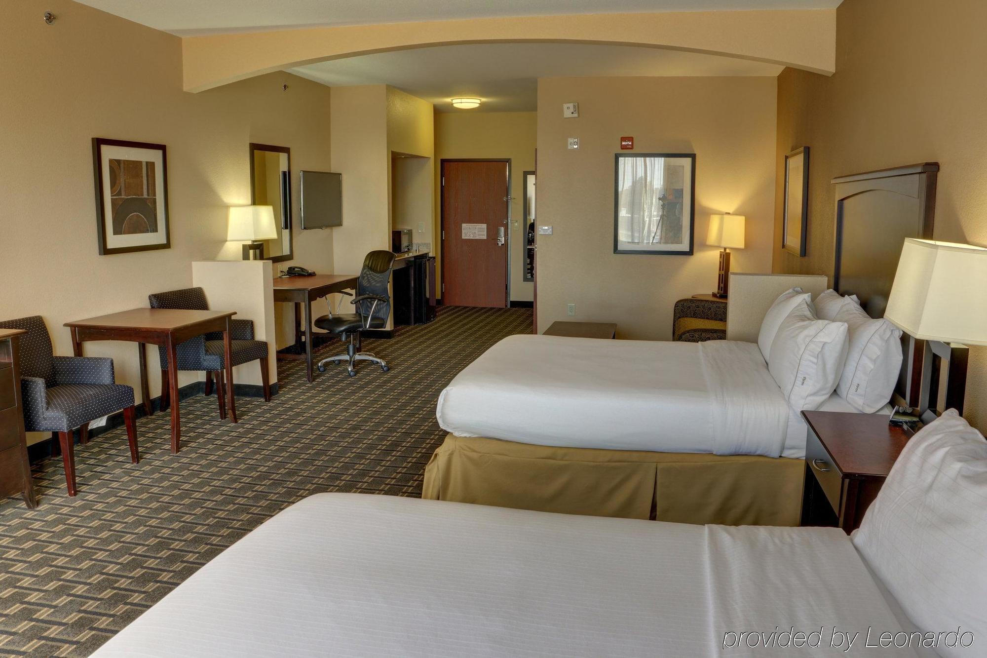 Holiday Inn Express Hotel & Suites Texarkana East By Ihg מראה חיצוני תמונה